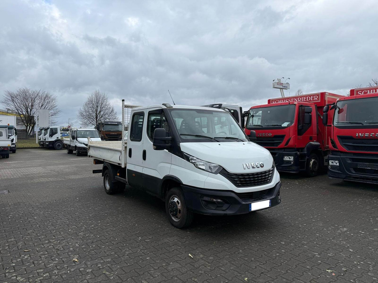IVECO DAILY 35C14 DOPPIA CABINA RIBALTABILE 3.0 - כלי רכב מסחרי מזהיר: תמונה 1 IVECO DAILY 35C14 DOPPIA CABINA RIBALTABILE 3.0 - כלי רכב מסחרי מזהיר: תמונה 1