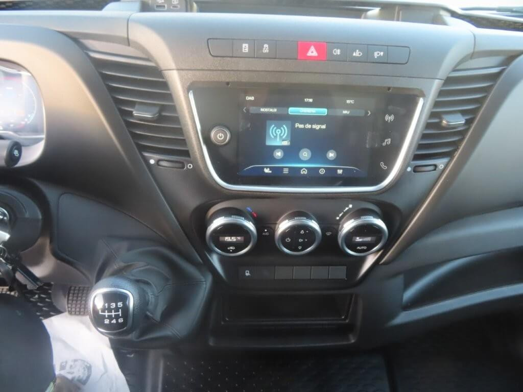 IVECO DAILY 35C16 3000 cc KM 0 - כלי רכב מסחרי עם תיבה: תמונה 3 IVECO DAILY 35C16 3000 cc KM 0 - כלי רכב מסחרי עם תיבה: תמונה 3