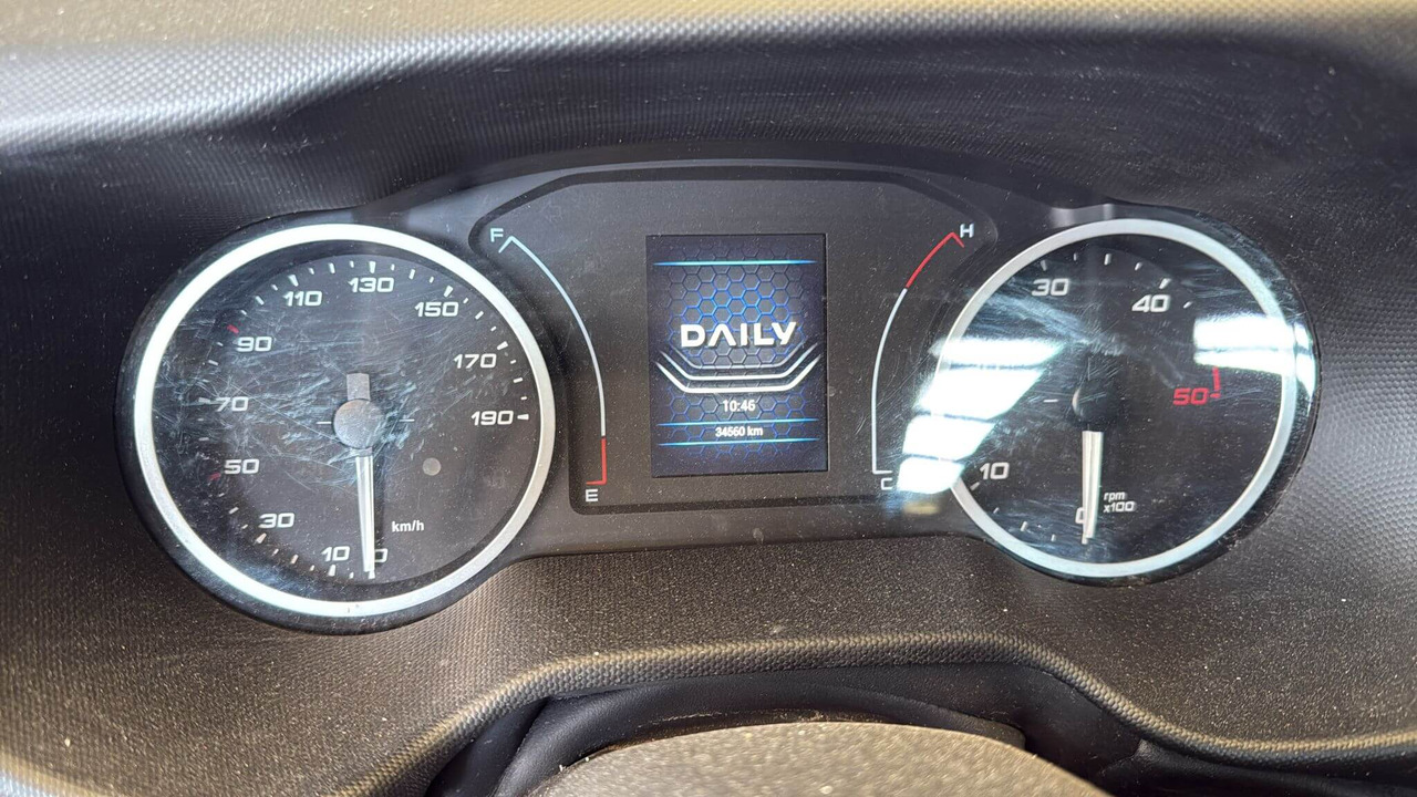 IVECO DAILY 35C16 DOPPIA CABINA RIBALTABILE TRILATERALE 3.0 - כלי רכב מסחרי מזהיר: תמונה 4 IVECO DAILY 35C16 DOPPIA CABINA RIBALTABILE TRILATERALE 3.0 - כלי רכב מסחרי מזהיר: תמונה 4