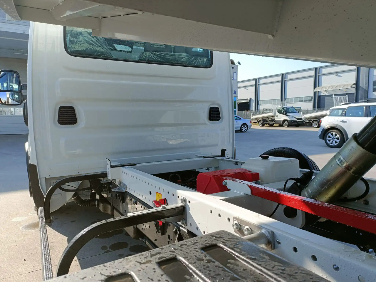 IVECO DAILY 35C16 NUOVO 3.0 cc MOD: 2025 RIBALTABILE - כלי רכב מסחרי מזהיר: תמונה 5 IVECO DAILY 35C16 NUOVO 3.0 cc MOD: 2025 RIBALTABILE - כלי רכב מסחרי מזהיר: תמונה 5