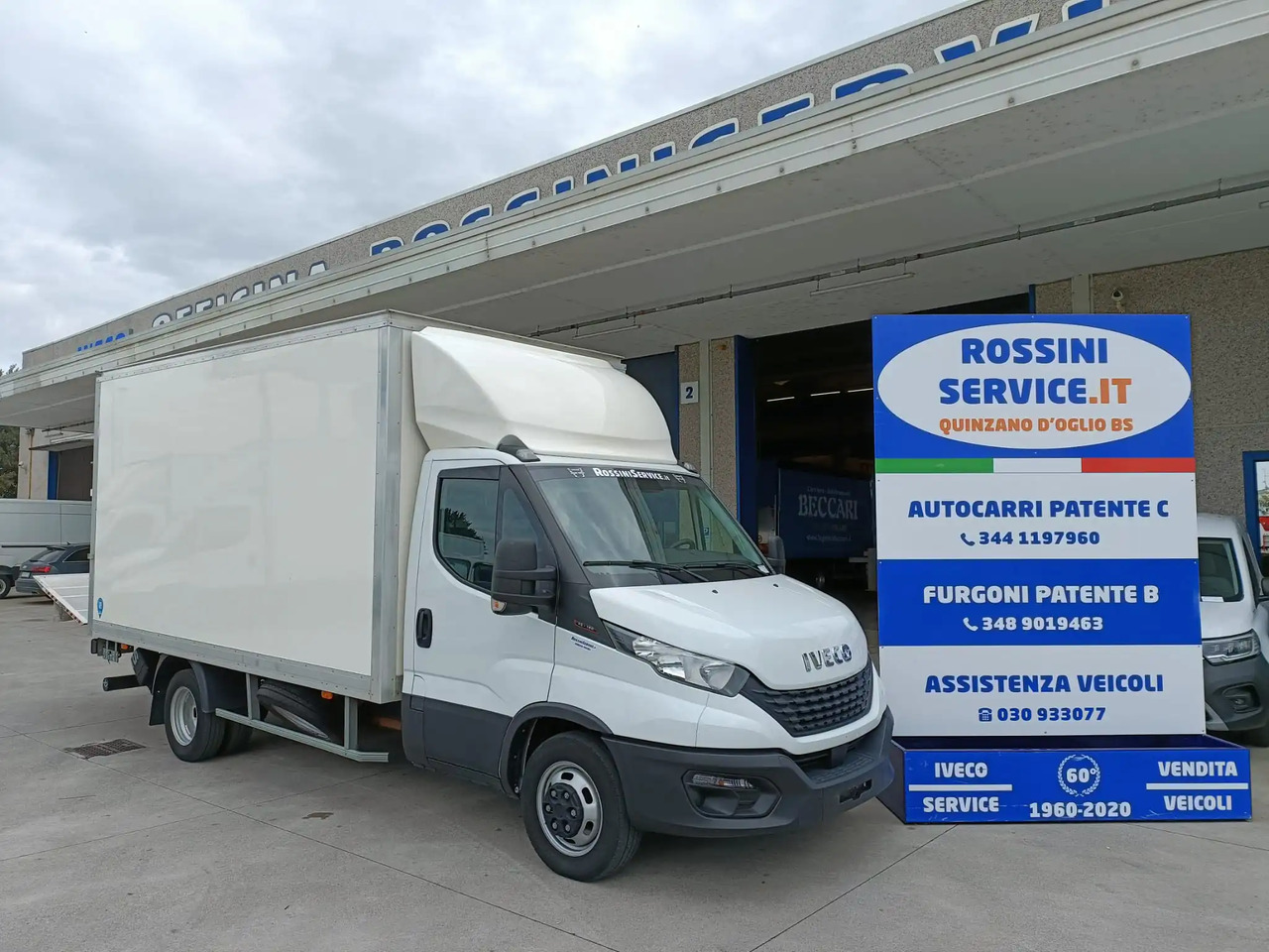 IVECO DAILY 35C16 - כלי רכב מסחרי עם תיבה: תמונה 1 IVECO DAILY 35C16 - כלי רכב מסחרי עם תיבה: תמונה 1