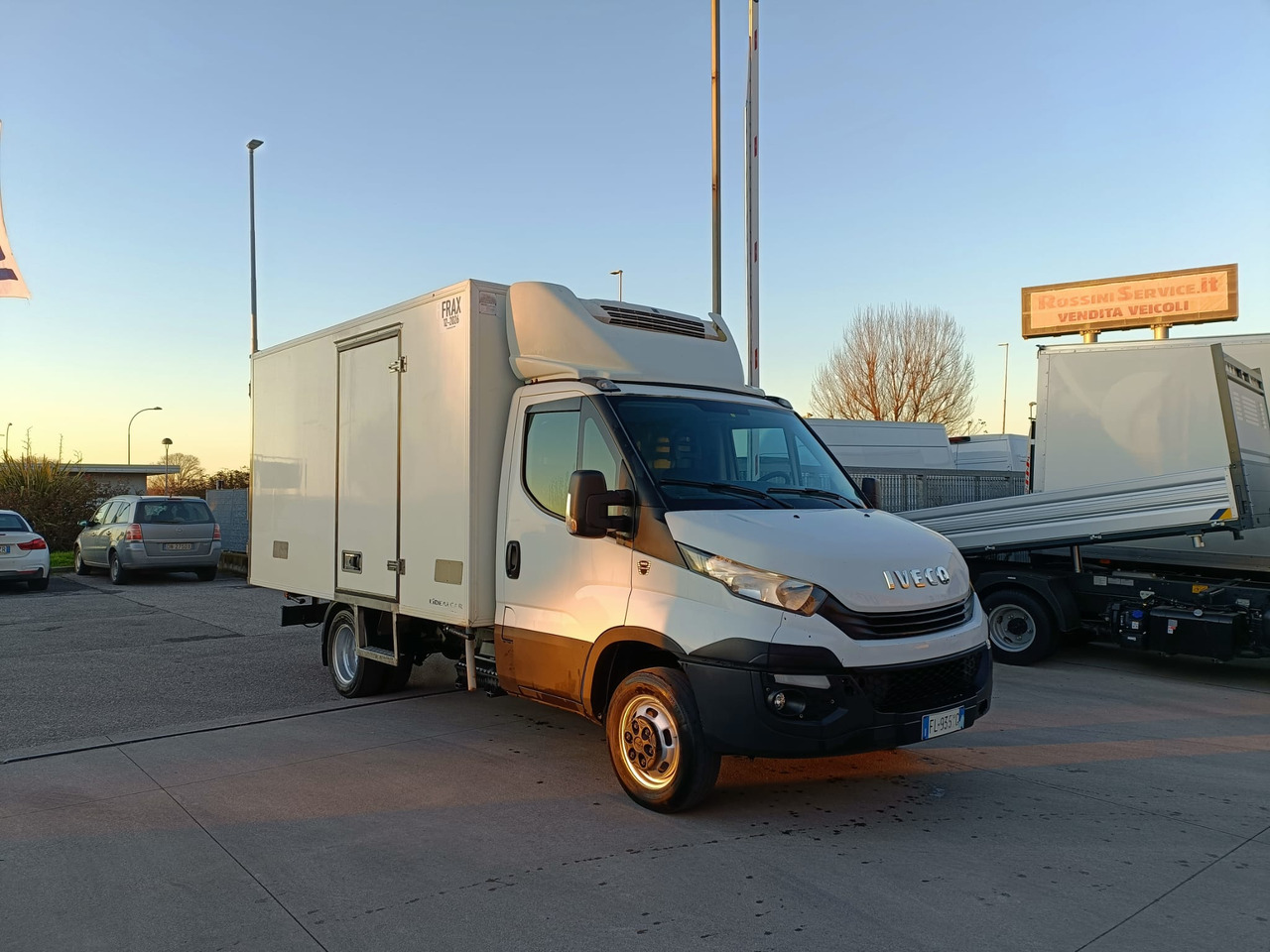 IVECO DAILY 35C18 FRIGO FRCX 3.0 - כלי רכב מסחרי לקירור: תמונה 1 IVECO DAILY 35C18 FRIGO FRCX 3.0 - כלי רכב מסחרי לקירור: תמונה 1