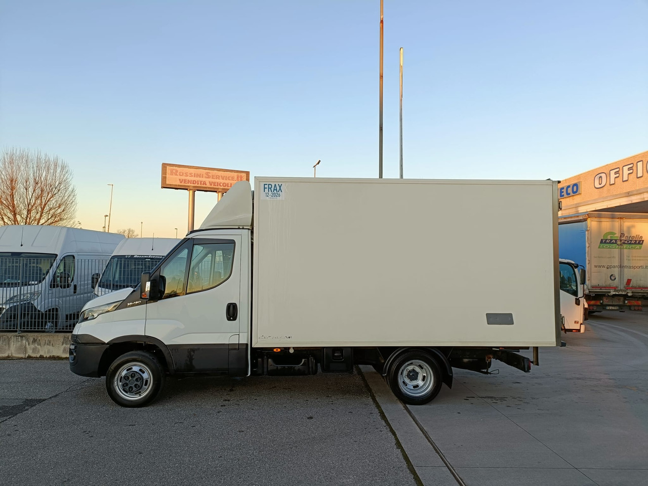 IVECO DAILY 35C18 FRIGO FRCX 3.0 - כלי רכב מסחרי לקירור: תמונה 5 IVECO DAILY 35C18 FRIGO FRCX 3.0 - כלי רכב מסחרי לקירור: תמונה 5