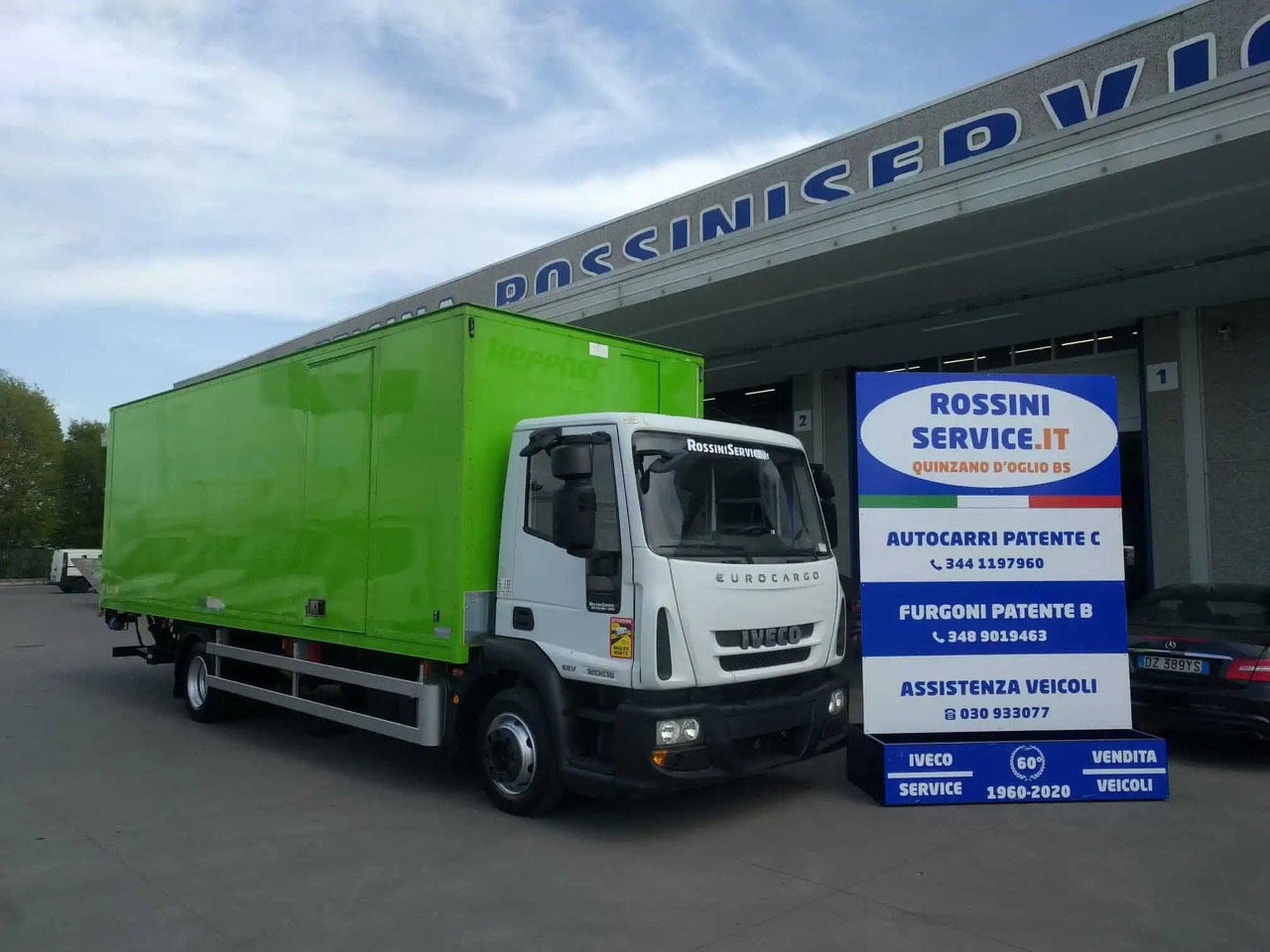 IVECO EUROCARGO 120E18 - משאית תיבה: תמונה 1 IVECO EUROCARGO 120E18 - משאית תיבה: תמונה 1