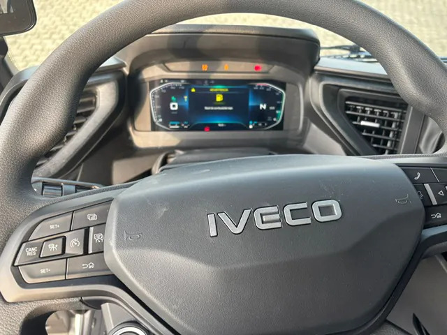IVECO STRALIS S-WAY AS440S50 T/P - משאית עם שלדת תא: תמונה 3 IVECO STRALIS S-WAY AS440S50 T/P - משאית עם שלדת תא: תמונה 3