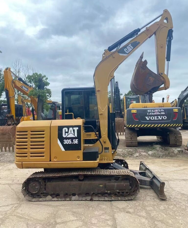 Caterpillar 305.5E - מיני מחפר: תמונה 5 Caterpillar 305.5E - מיני מחפר: תמונה 5