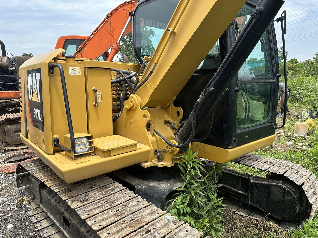 Caterpillar 307E - מחפר סורק: תמונה 1 Caterpillar 307E - מחפר סורק: תמונה 1