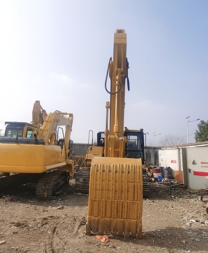 מחפר סורק Caterpillar 325B: תמונה 7
