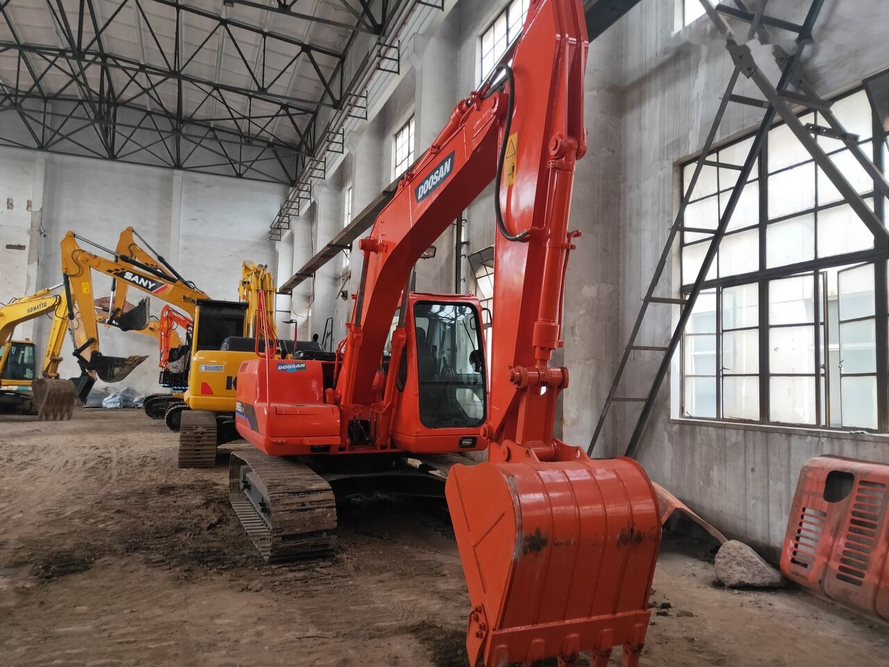 Doosan DH150LC-7 - מחפר סורק: תמונה 4 Doosan DH150LC-7 - מחפר סורק: תמונה 4