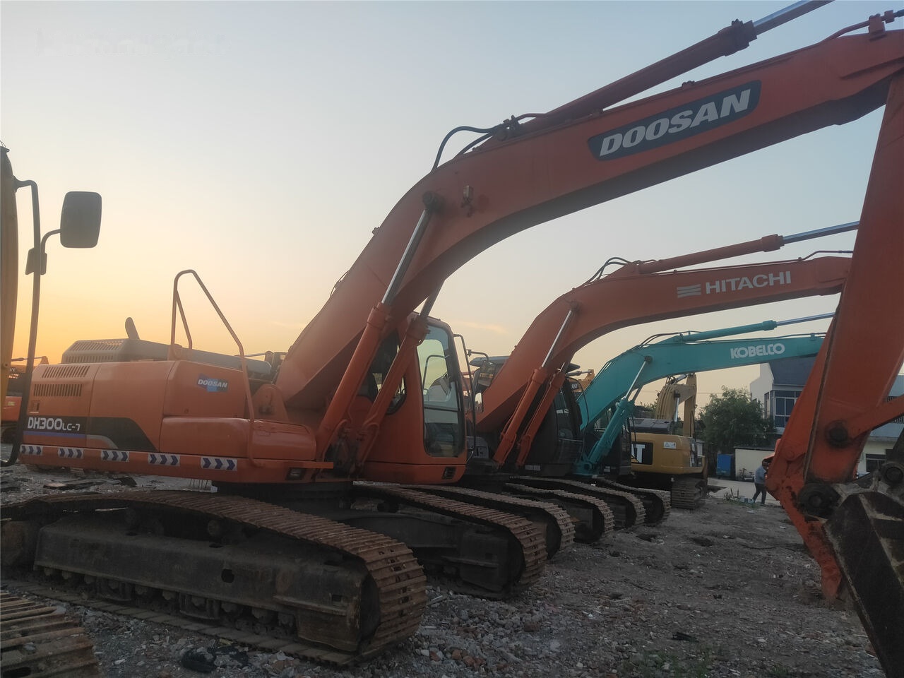 הַחכָּרָה Doosan DH300LC-7 Doosan DH300LC-7: תמונה 7