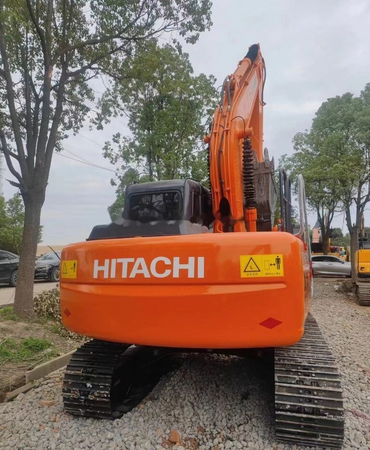 Hitachi ZX120 - מחפר סורק: תמונה 1 Hitachi ZX120 - מחפר סורק: תמונה 1