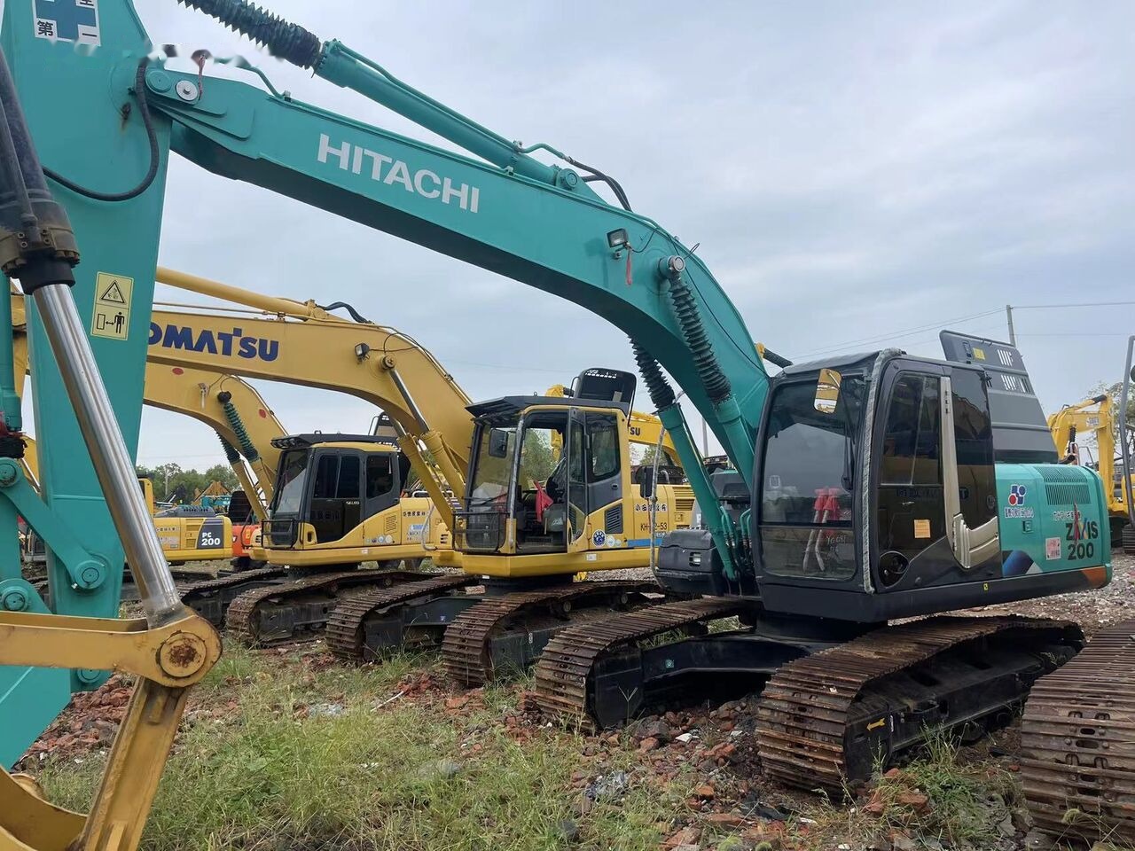 Hitachi ZX200-3 - מחפר סורק: תמונה 4 Hitachi ZX200-3 - מחפר סורק: תמונה 4