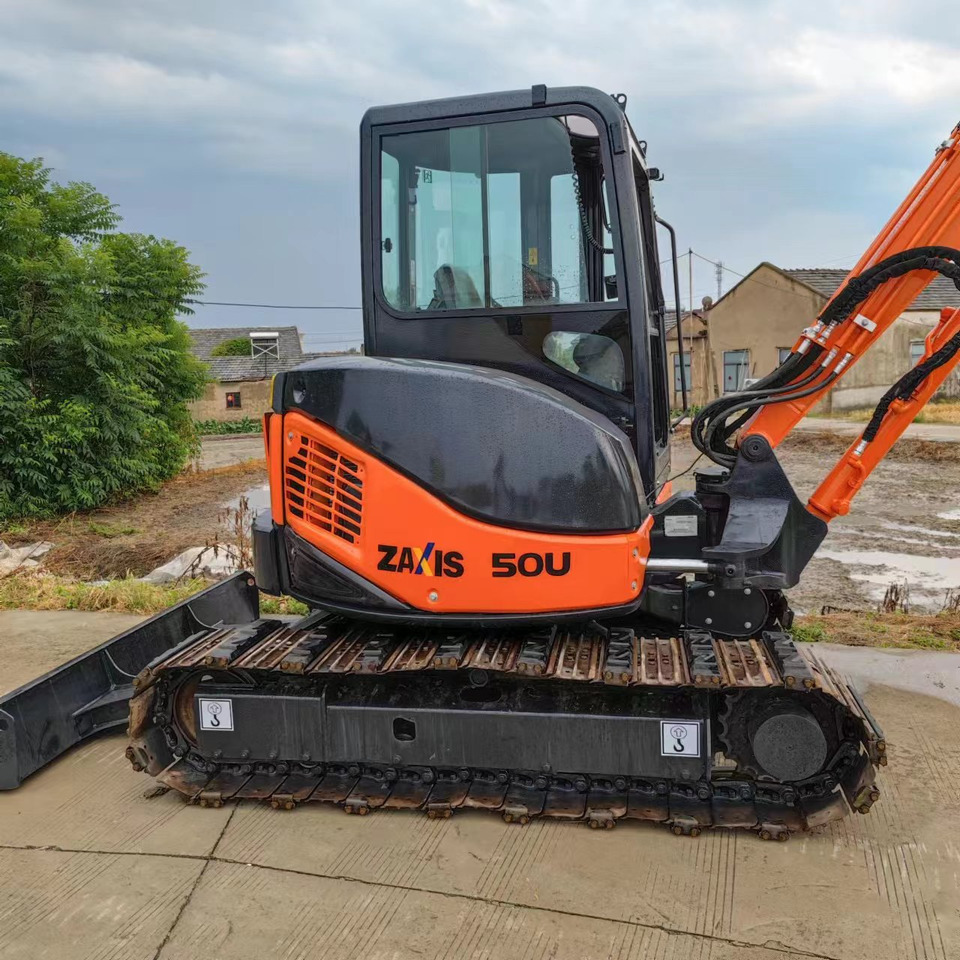 Hitachi ZX50 - מיני מחפר: תמונה 5 Hitachi ZX50 - מיני מחפר: תמונה 5