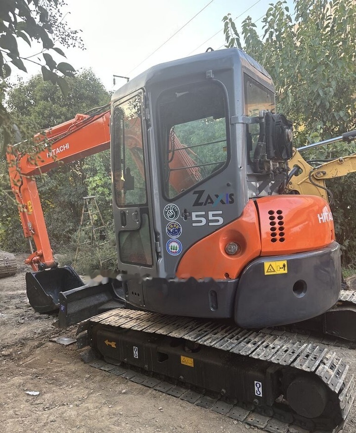 Hitachi ZX55 - מיני מחפר: תמונה 2 Hitachi ZX55 - מיני מחפר: תמונה 2
