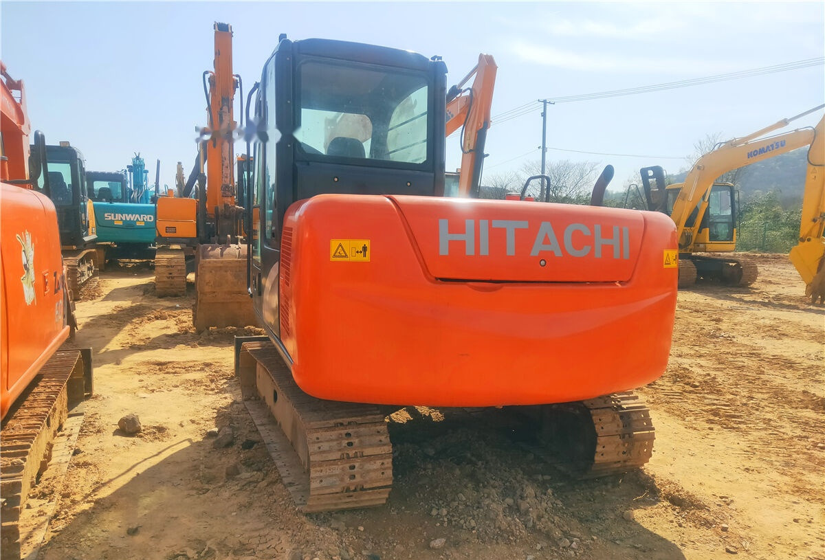 Hitachi ZX60 - מיני מחפר: תמונה 3 Hitachi ZX60 - מיני מחפר: תמונה 3