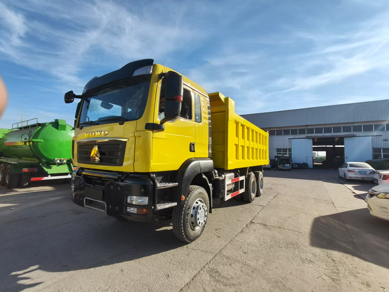 Howo HOWO TX 6X4 Dump Truck - מזהיר: תמונה 1 Howo HOWO TX 6X4 Dump Truck - מזהיר: תמונה 1