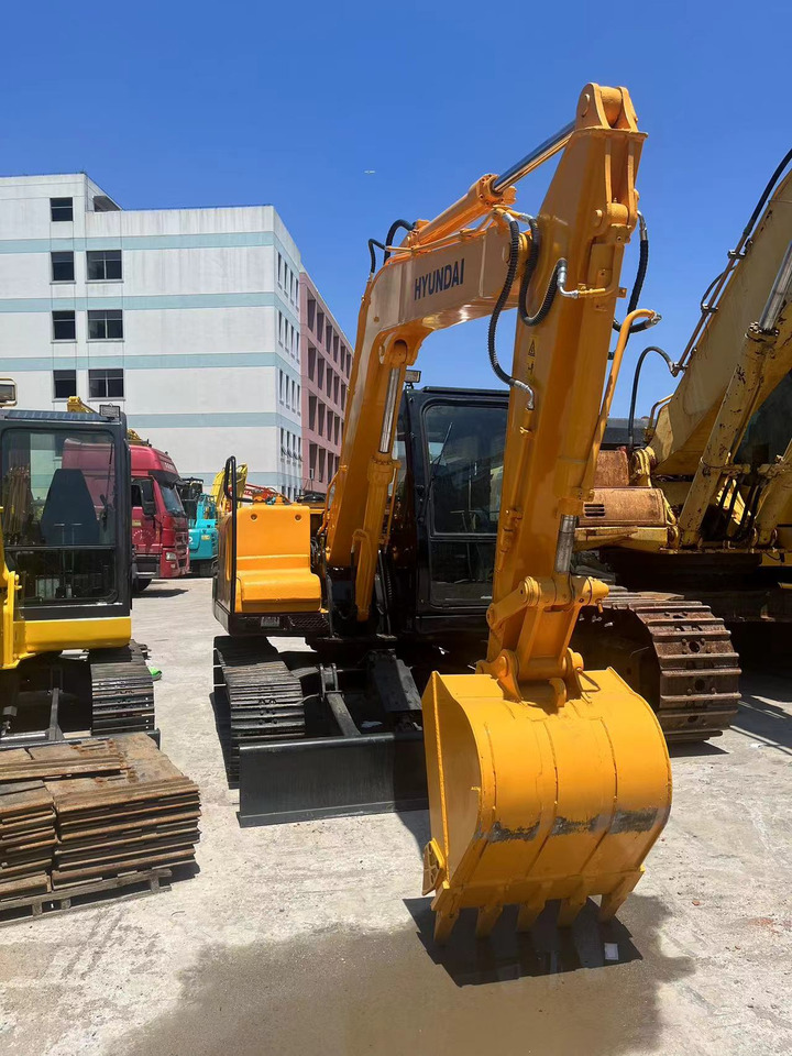 Hyundai R80-7 - מיני מחפר: תמונה 5 Hyundai R80-7 - מיני מחפר: תמונה 5