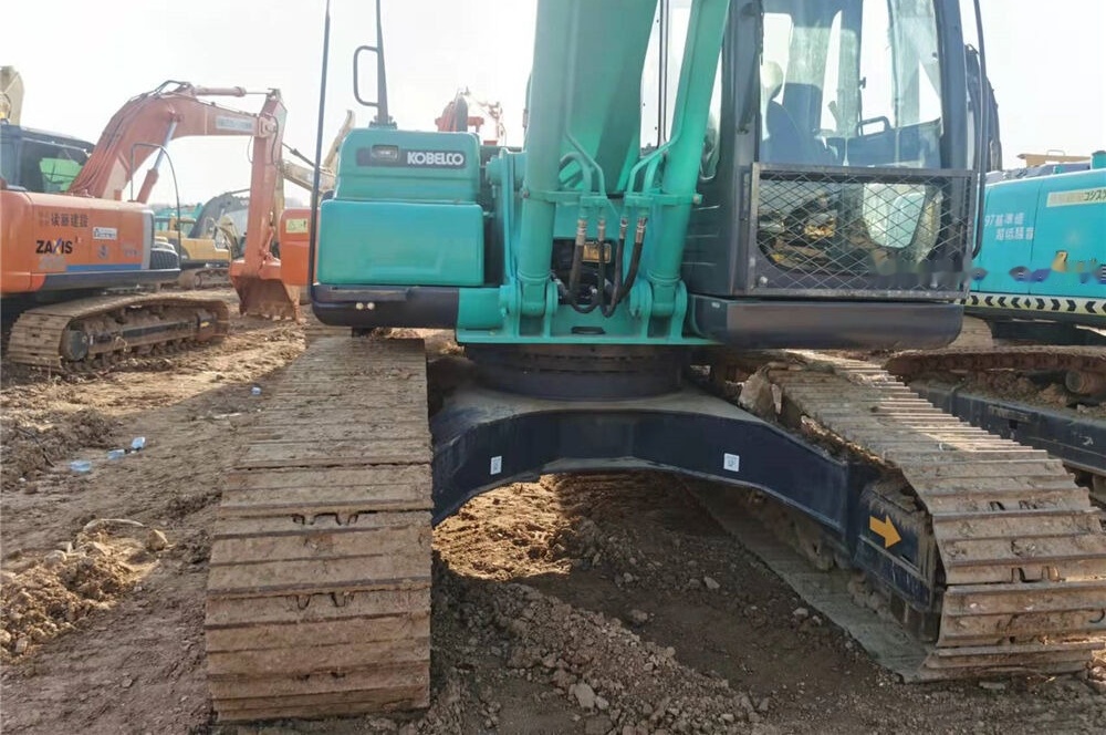 Kobelco SK200LC - מחפר סורק: תמונה 5 Kobelco SK200LC - מחפר סורק: תמונה 5