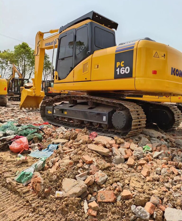 Komatsu PC160 - מחפר סורק: תמונה 1 Komatsu PC160 - מחפר סורק: תמונה 1
