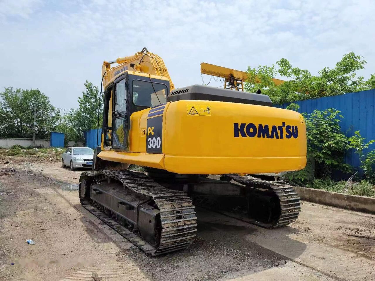 Komatsu PC300-7 - מחפר סורק: תמונה 1 Komatsu PC300-7 - מחפר סורק: תמונה 1