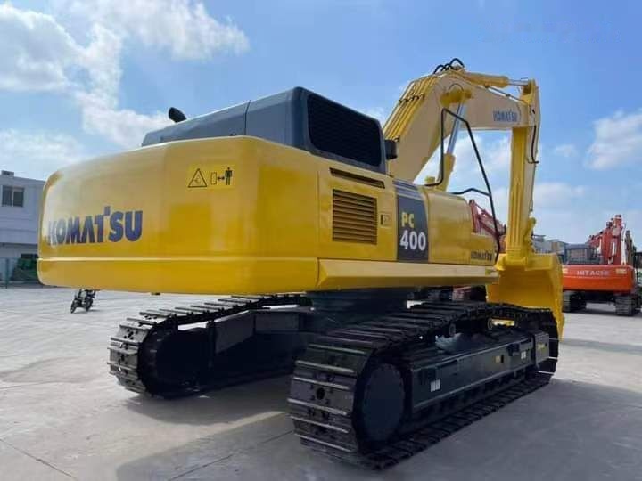 Komatsu PC400 - מחפר סורק: תמונה 1 Komatsu PC400 - מחפר סורק: תמונה 1