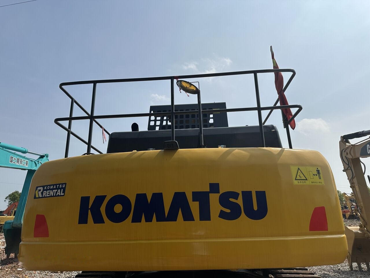 Komatsu PC450 - מחפר סורק: תמונה 4 Komatsu PC450 - מחפר סורק: תמונה 4
