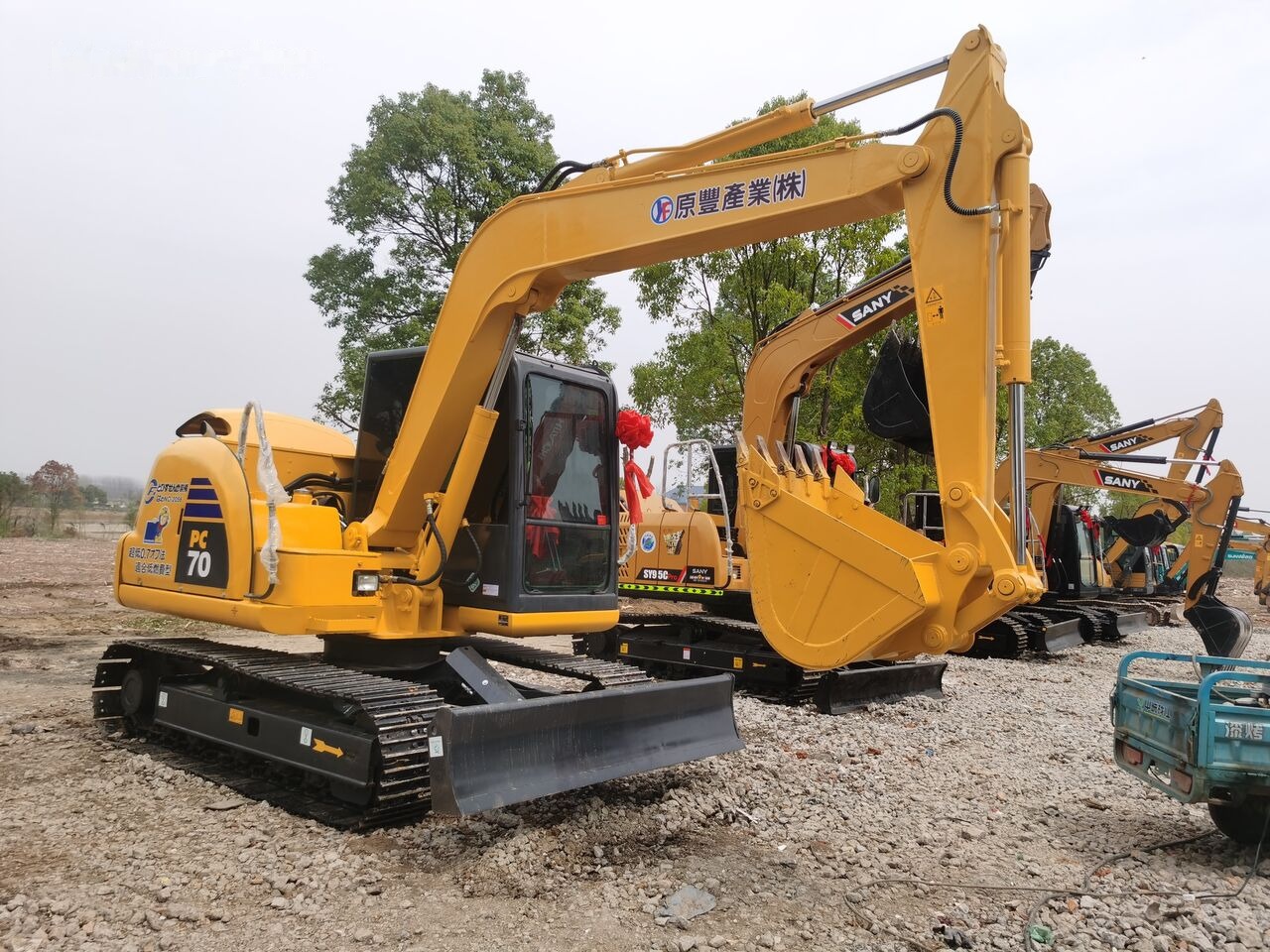 Komatsu PC70 - מחפר סורק: תמונה 1 Komatsu PC70 - מחפר סורק: תמונה 1