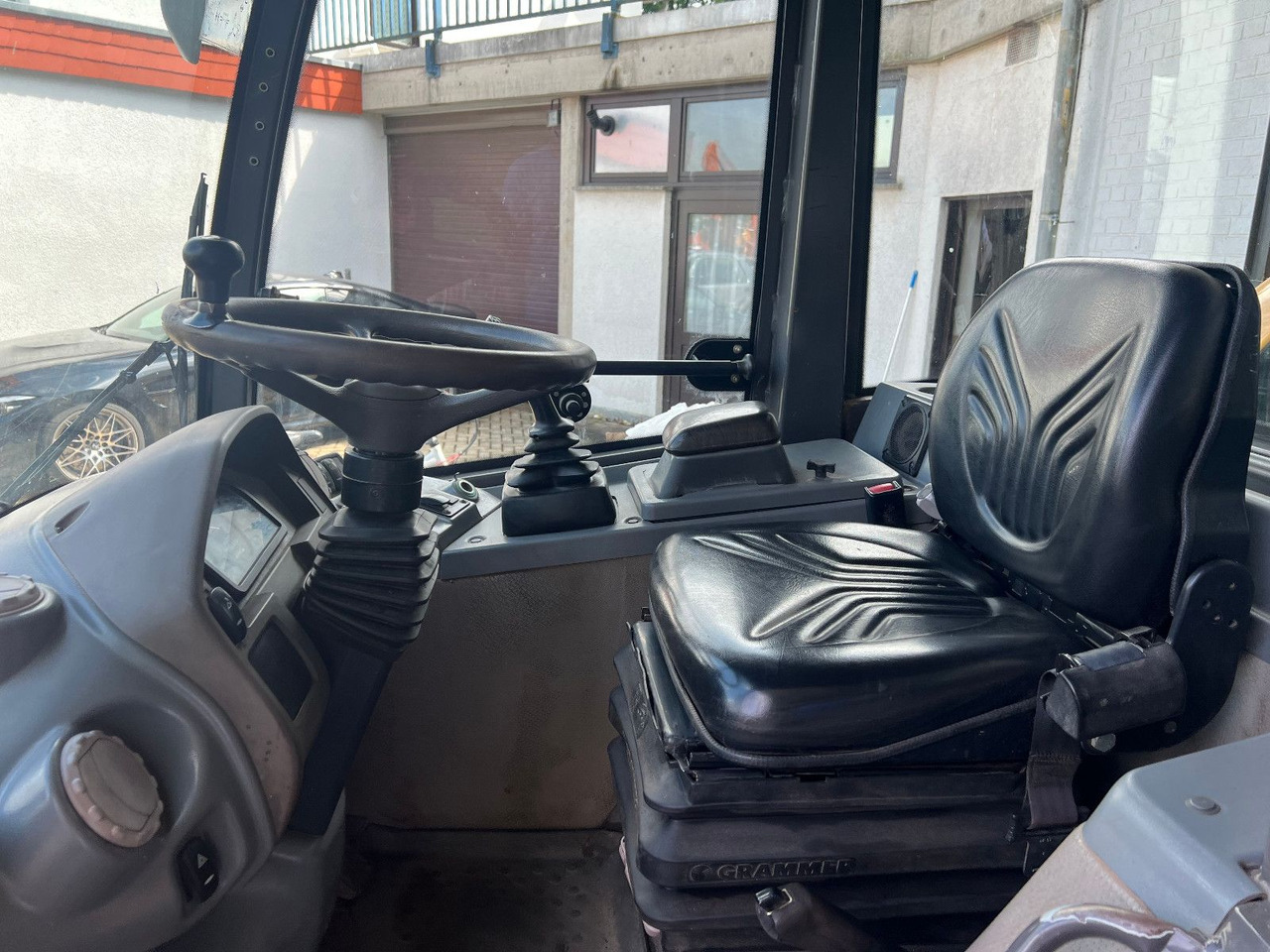 Volvo L 25 F u 28 F u. 30 F - מעמיס גלגלים: תמונה 4 Volvo L 25 F u 28 F u. 30 F - מעמיס גלגלים: תמונה 4
