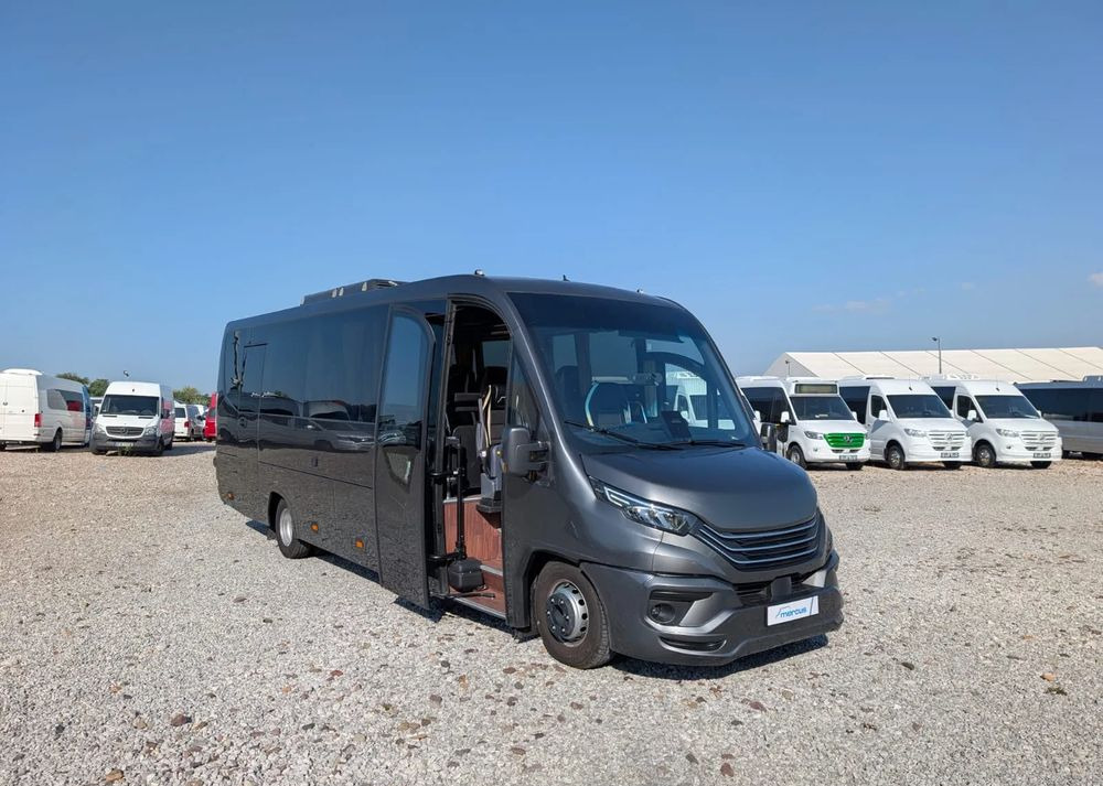 Iveco Daily 70C21 - מיניבוס, כלי רכב מסחרי לנוסעים: תמונה 1 Iveco Daily 70C21 - מיניבוס, כלי רכב מסחרי לנוסעים: תמונה 1