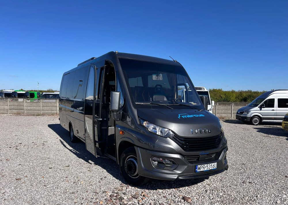 Iveco Daily - מיניבוס, כלי רכב מסחרי לנוסעים: תמונה 1 Iveco Daily - מיניבוס, כלי רכב מסחרי לנוסעים: תמונה 1
