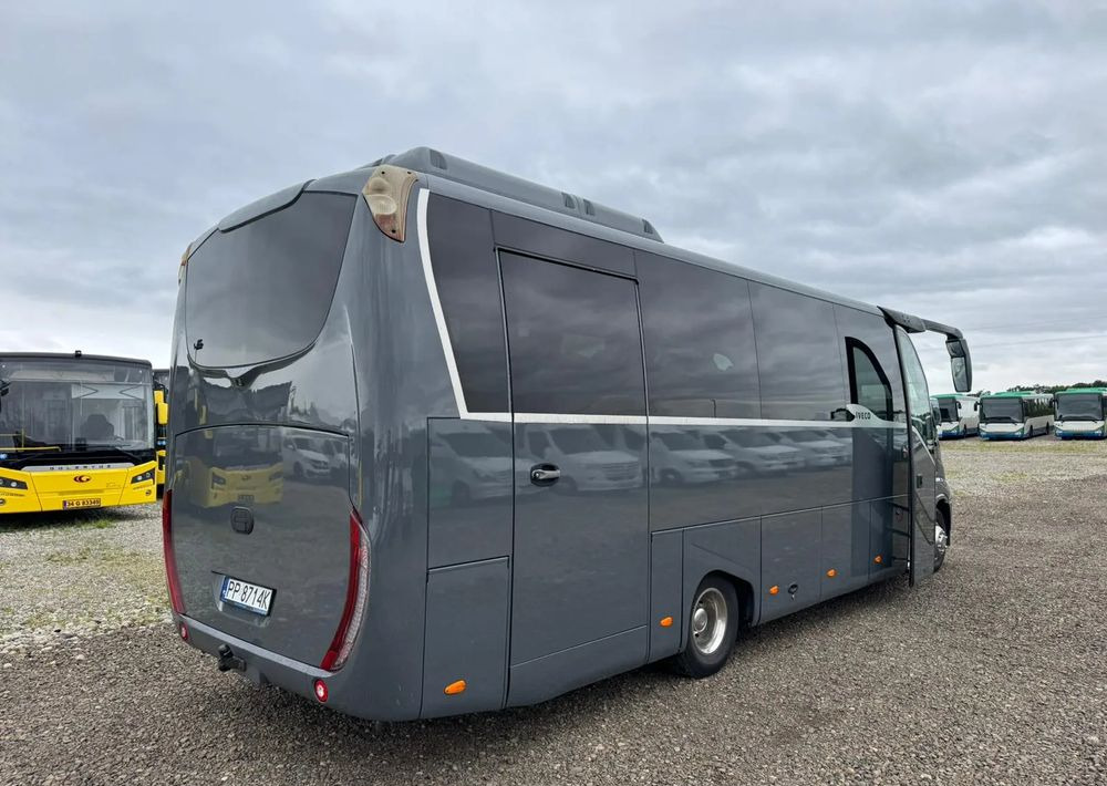 Iveco Daily - אוטובוס בין עירוני: תמונה 3 Iveco Daily - אוטובוס בין עירוני: תמונה 3