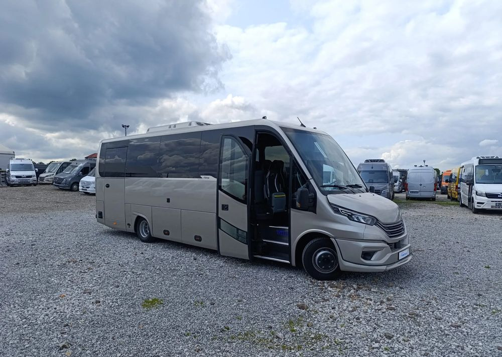 Iveco Mercus Daily 70C21 - מיניבוס, כלי רכב מסחרי לנוסעים: תמונה 2 Iveco Mercus Daily 70C21 - מיניבוס, כלי רכב מסחרי לנוסעים: תמונה 2