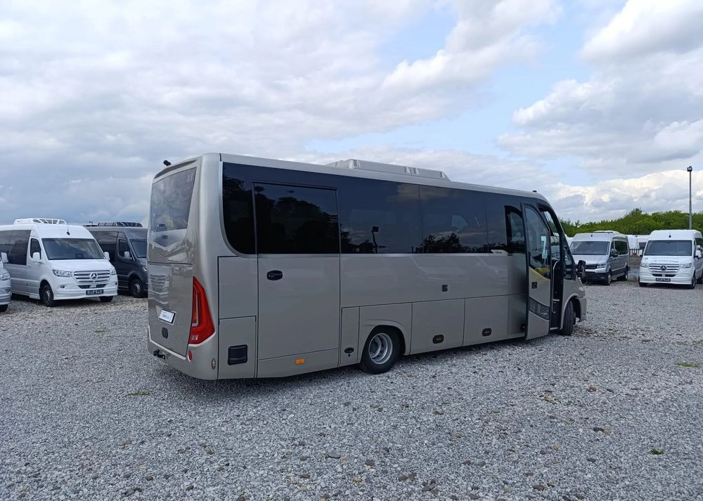 Iveco Mercus Daily 70C21 - מיניבוס, כלי רכב מסחרי לנוסעים: תמונה 5 Iveco Mercus Daily 70C21 - מיניבוס, כלי רכב מסחרי לנוסעים: תמונה 5