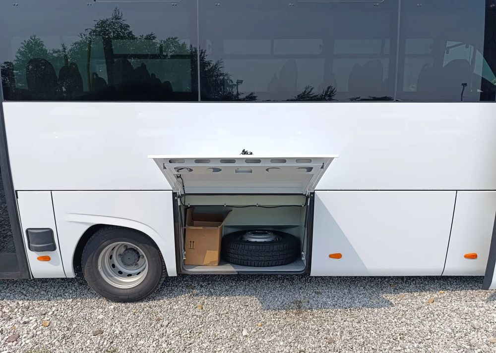 Iveco Mercus Daily City - מיניבוס, כלי רכב מסחרי לנוסעים: תמונה 4 Iveco Mercus Daily City - מיניבוס, כלי רכב מסחרי לנוסעים: תמונה 4