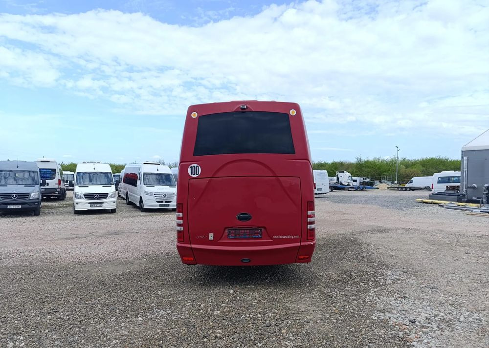 Iveco Sunrise - מיניבוס, כלי רכב מסחרי לנוסעים: תמונה 4 Iveco Sunrise - מיניבוס, כלי רכב מסחרי לנוסעים: תמונה 4