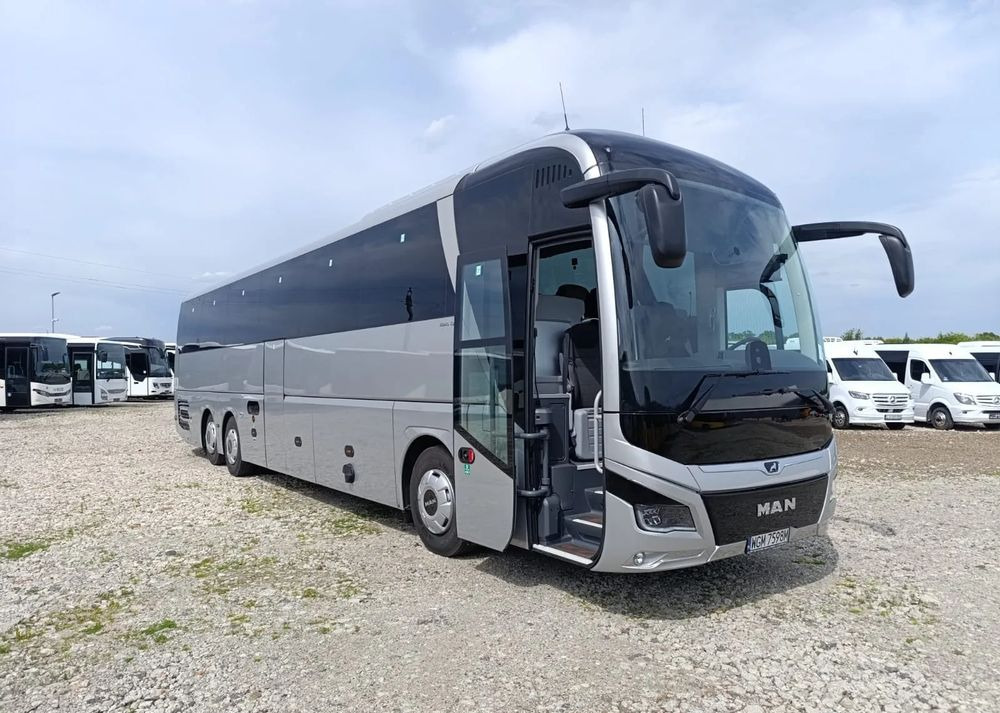 MAN Lions Coach - אוטובוס בין עירוני: תמונה 1 MAN Lions Coach - אוטובוס בין עירוני: תמונה 1