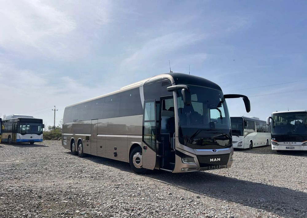 MAN Lions Coach - אוטובוס בין עירוני: תמונה 1 MAN Lions Coach - אוטובוס בין עירוני: תמונה 1