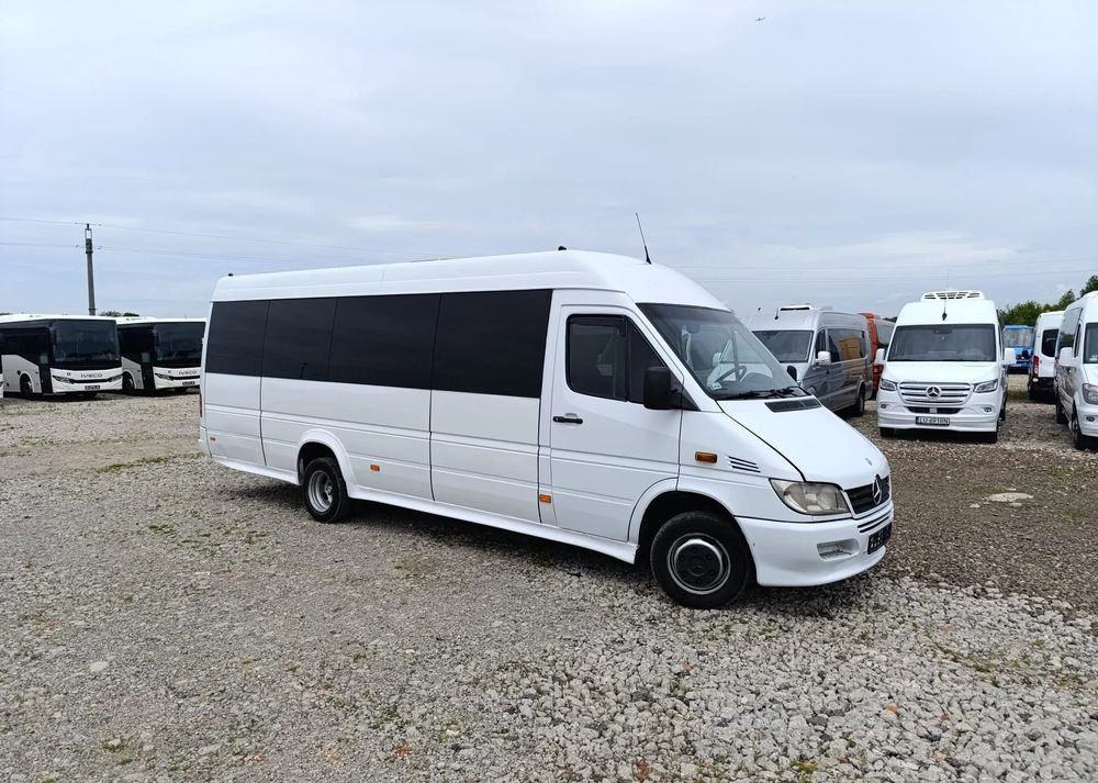 Mercedes-Benz Sprinter 413 - מיניבוס, כלי רכב מסחרי לנוסעים: תמונה 2 Mercedes-Benz Sprinter 413 - מיניבוס, כלי רכב מסחרי לנוסעים: תמונה 2
