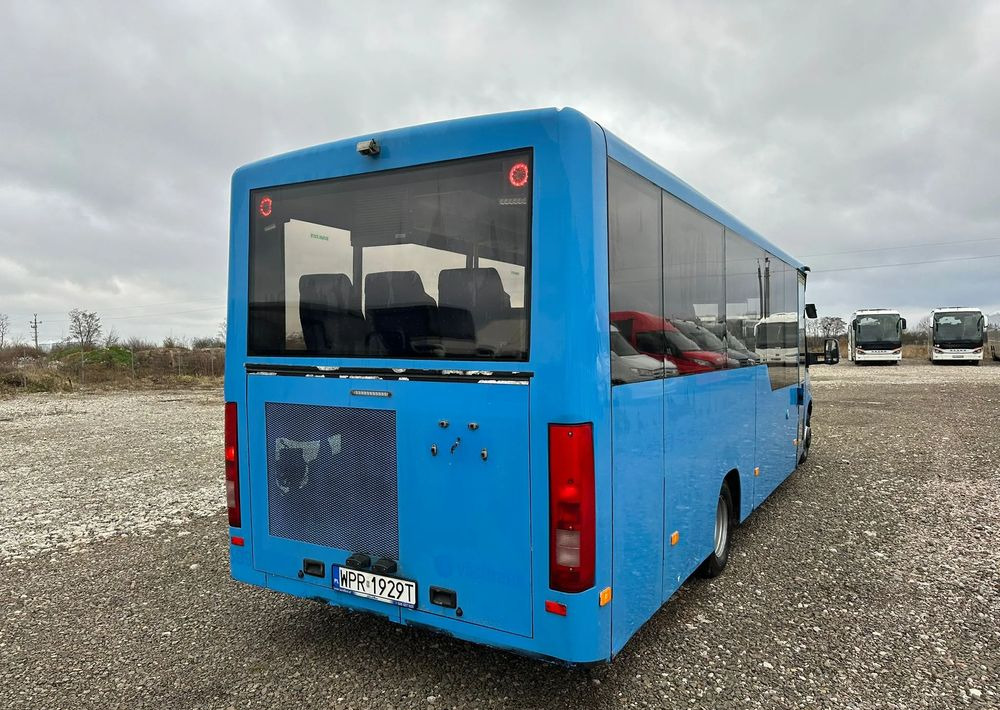 Mercedes-Benz Sprinter 516 - מיניבוס, כלי רכב מסחרי לנוסעים: תמונה 4 Mercedes-Benz Sprinter 516 - מיניבוס, כלי רכב מסחרי לנוסעים: תמונה 4