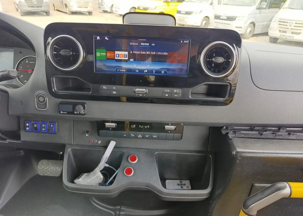 הַחכָּרָה  Mercedes-Benz Sprinter 517 CITY Mercedes-Benz Sprinter 517 CITY: תמונה 19
