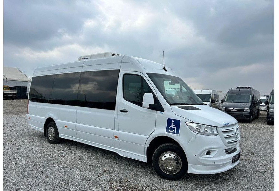 Mercedes-Benz Sprinter 517 - מיניבוס, כלי רכב מסחרי לנוסעים: תמונה 2 Mercedes-Benz Sprinter 517 - מיניבוס, כלי רכב מסחרי לנוסעים: תמונה 2