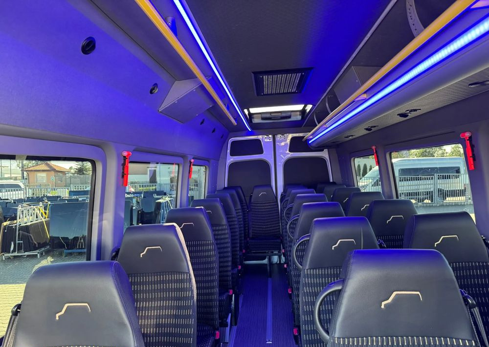 חָדָשׁ מיניבוס, כלי רכב מסחרי לנוסעים Mercedes-Benz Sprinter 517: תמונה 16