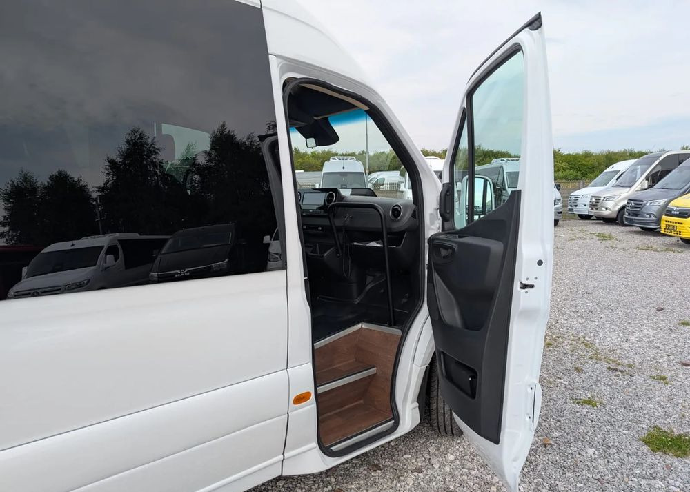 חָדָשׁ מיניבוס, כלי רכב מסחרי לנוסעים Mercedes-Benz Sprinter 517: תמונה 13