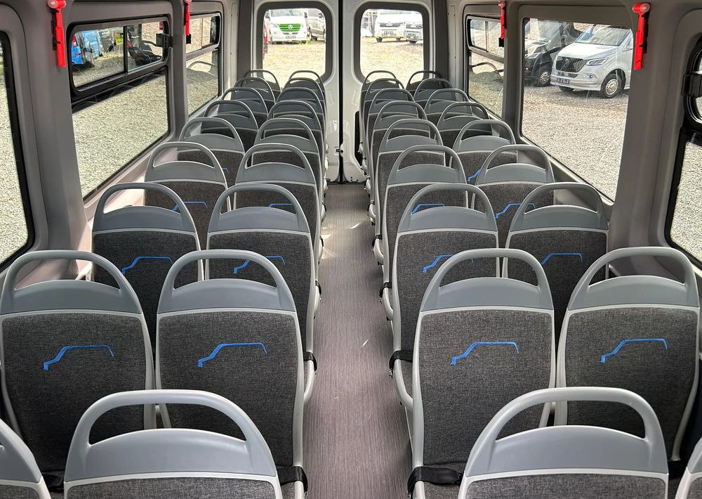 הַחכָּרָה  Mercedes-Benz Sprinter 517 Mercedes-Benz Sprinter 517: תמונה 15