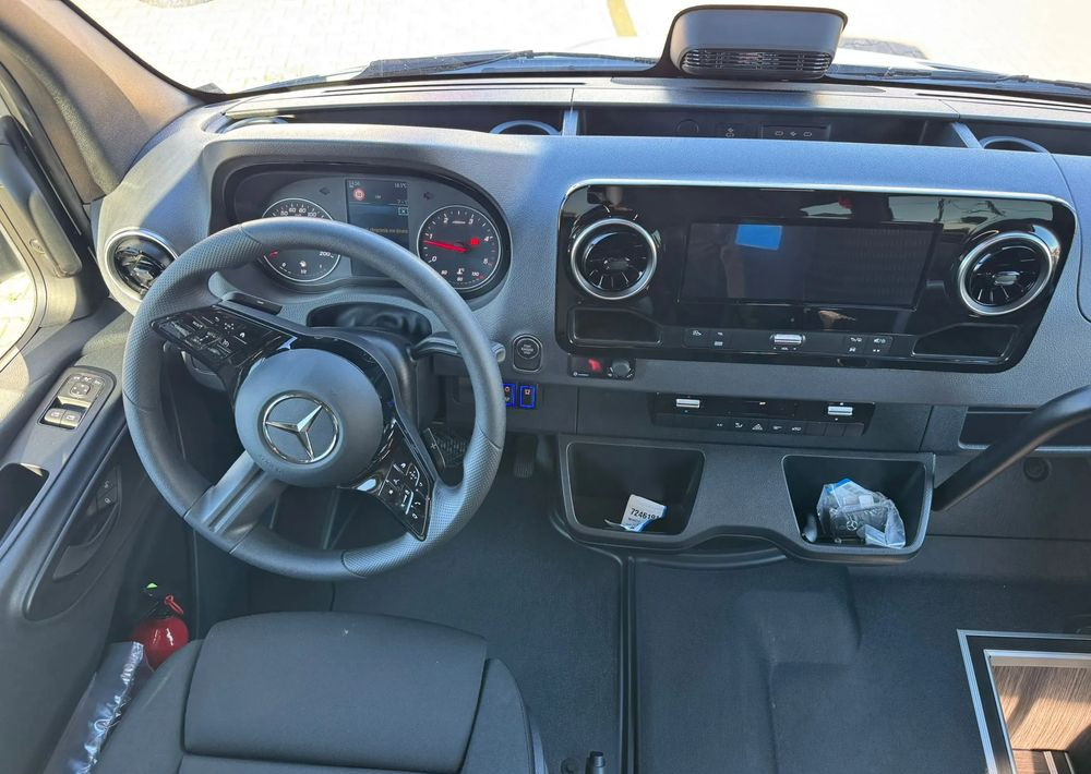 חָדָשׁ מיניבוס, כלי רכב מסחרי לנוסעים Mercedes-Benz Sprinter 517: תמונה 12