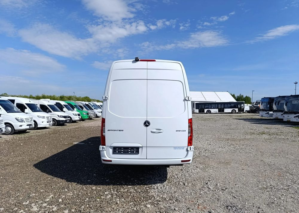 מיניבוס, כלי רכב מסחרי לנוסעים Mercedes-Benz Sprinter 519: תמונה 6