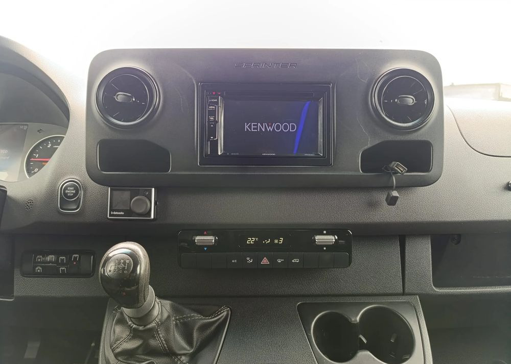 מיניבוס, כלי רכב מסחרי לנוסעים Mercedes-Benz Sprinter 519: תמונה 14