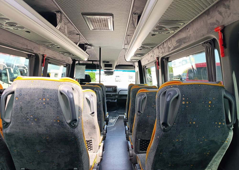 מיניבוס, כלי רכב מסחרי לנוסעים Mercedes-Benz Sprinter 519: תמונה 20
