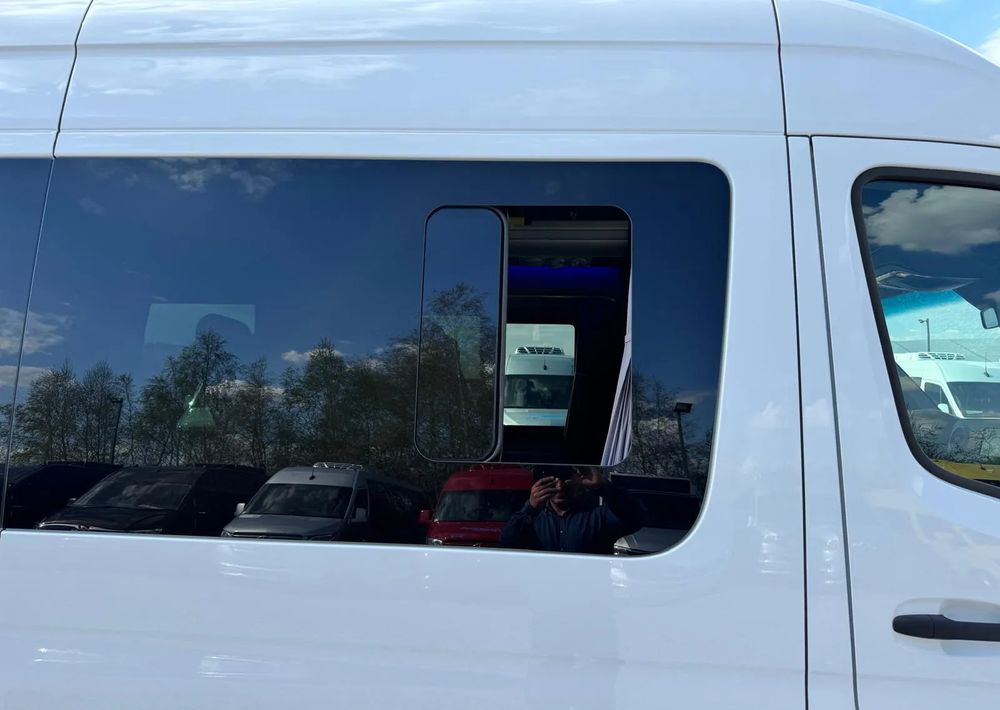 Mercedes-Benz Sprinter 519 - מיניבוס, כלי רכב מסחרי לנוסעים: תמונה 4 Mercedes-Benz Sprinter 519 - מיניבוס, כלי רכב מסחרי לנוסעים: תמונה 4