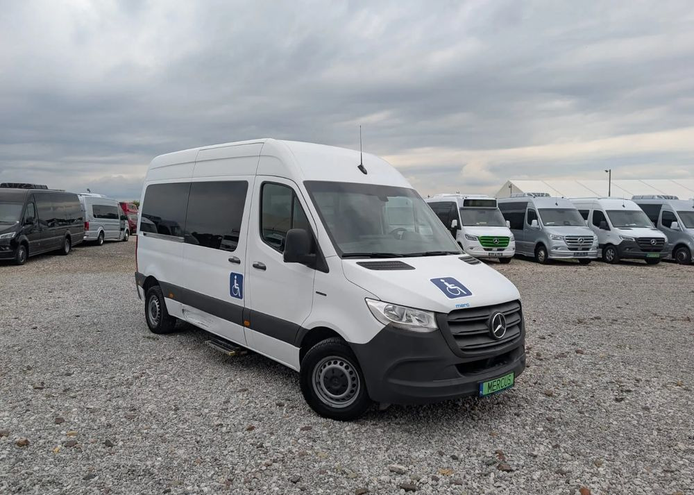 Mercedes-Benz Sprinter - מיניבוס, אוטובוס חשמלי: תמונה 3 Mercedes-Benz Sprinter - מיניבוס, אוטובוס חשמלי: תמונה 3